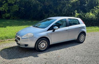 Fiat Grande Punto 2009 Natural  Power 140000km