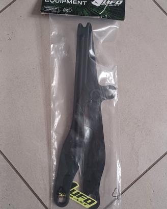 Scorricatena forcellone Husqvarna WR 125