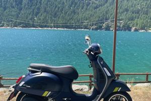 Vespa 300 gts super tech