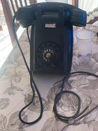 Telefono antico da muro in bachelite