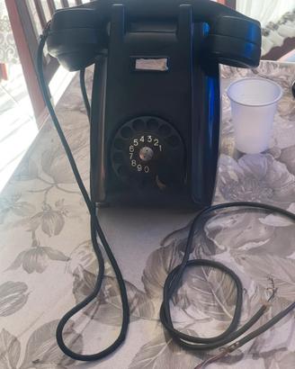 Telefono antico da muro in bachelite