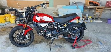 Ducati Scrambler 803 Icon RED 2021 - Come Nuova