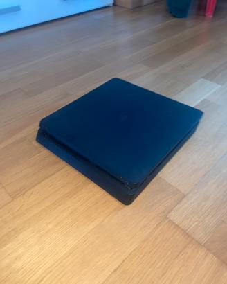 PlayStation 4 + Dualshock 4