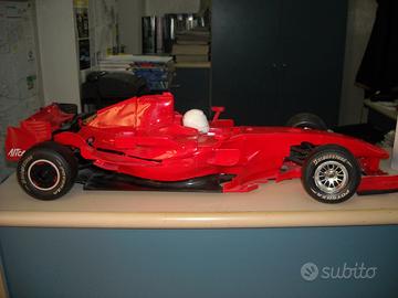 Ferrari F 2007 a scoppio scala 1:7