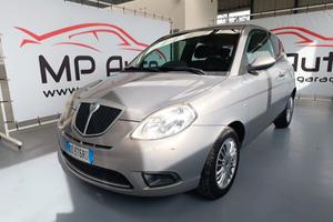 Lancia Ypsilon 1.3 MJT 75 CV Oro