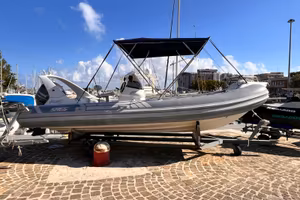 Sacs 640 - Yamaha 150 hp 2021 con 40 ore di moto