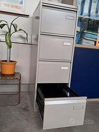 Classificatore da ufficio in metallo + 70 cartelle