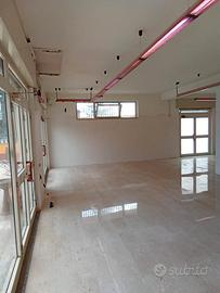 Locale ristrutturato