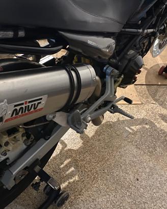 Ducati monster
