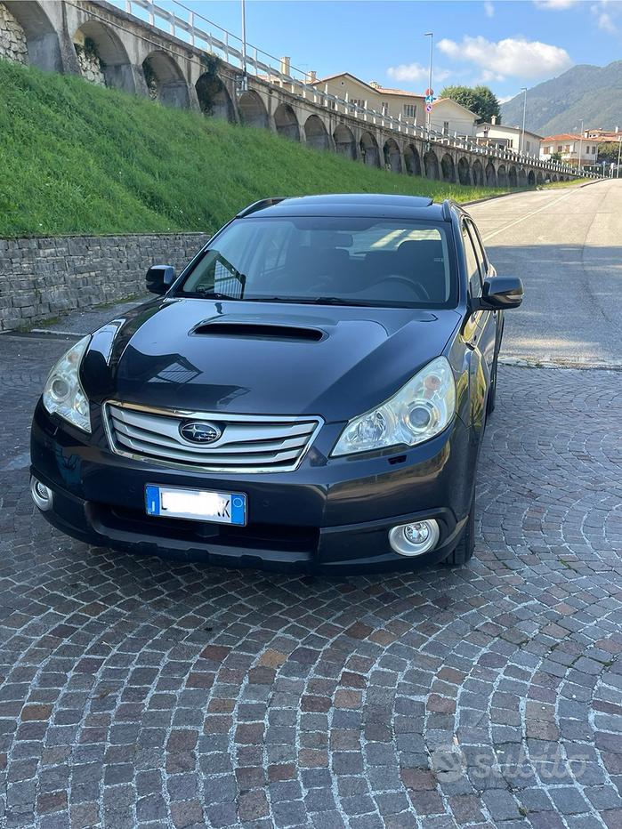 SUBARU Outback 3ª serie