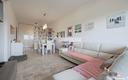 ampio-cinquelocali-con-terrazzo-e-balcone-ristrutt