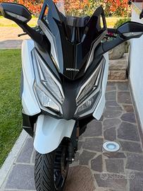 Honda Forza 350 2025 nuovo