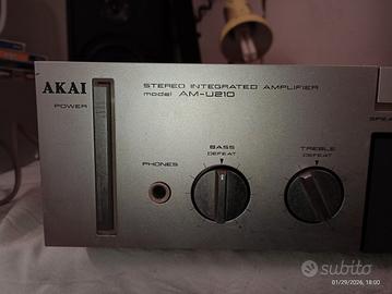 Amplificatore AKAI da 60 watt, revisionato.