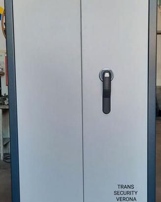 Armadio Conforti NC1 con portabiti