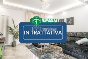 Splendida Porzione di casa con piscina