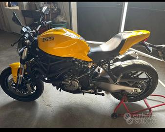 Ducati monster