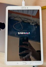 Tablet Samsung Galaxy Tab E
