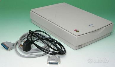 Scanner Epson GT-5500 - interfaccia SCSI.