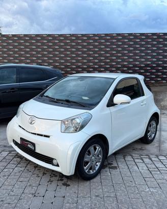 Toyota iQ 1.0 CVT Sol