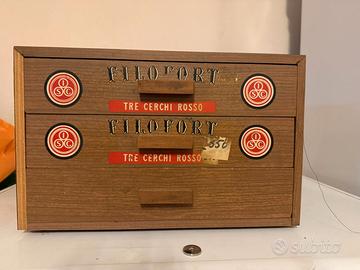 Mobiletto d'epoca per filati Filofort