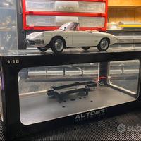 Alfa Romeo Spider Osso di Seppia Scala1/18 Autoart