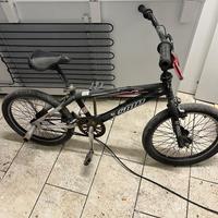 Bicicletta Bmx professionale