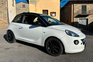 Opel Adam 1.4 GPL