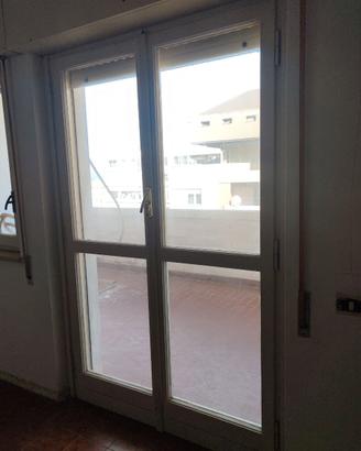 Infissi finestre e portafinestre in legno