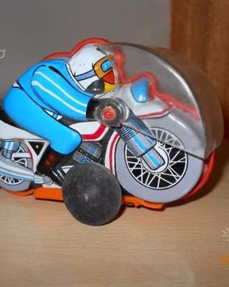 Giocattolo moto in latta d'epoca