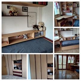 Cameretta in legno completa