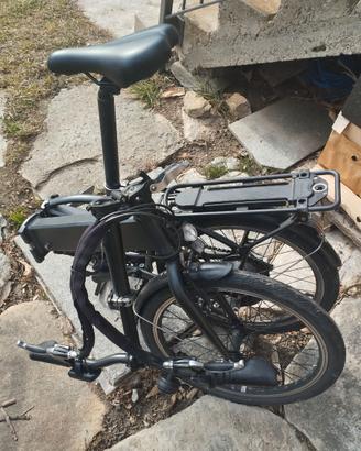 Bici elettrica pieghevole