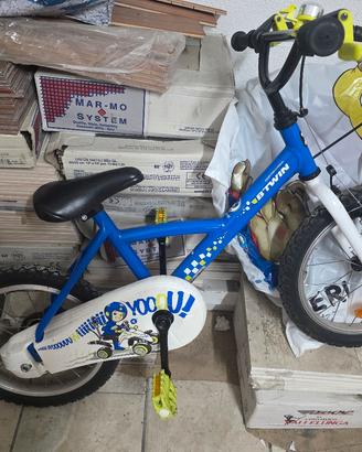 Bicicletta BTWIN azzurra per bambino 