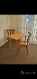 tavolino e sedie