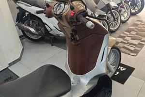 Piaggio Beverly 300 i.e. 300ie