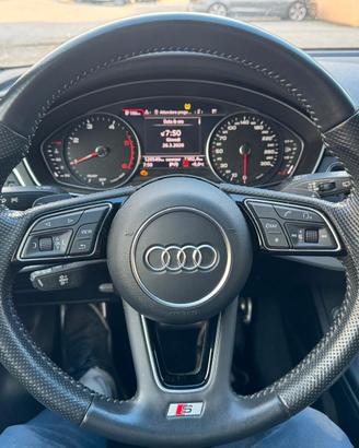 Audi A4 Avant 3.0 TDI quattro S tronic Business Sp