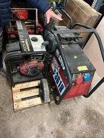 Generatore di corrente 220 e 380 uno come ricambi