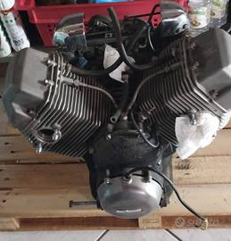 Motore guzzi california SS 1100 2002