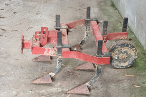 Estirpatore per Motocoltivatore, trasporto incluso