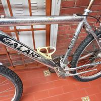 Bicicletta misura 26 