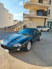 Jaguar xkr convertibile