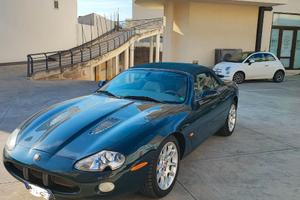 Jaguar xkr convertibile