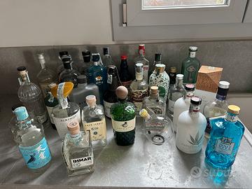 Lotto stock 32 bottiglie di gin