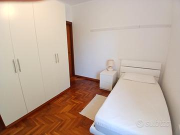 Camera singola con bagno personale per ragazza