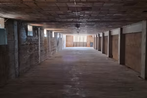 Magazzino garage