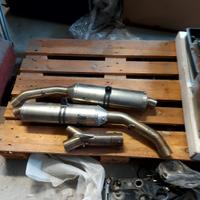 scarichi titanio R1 e pezzi race