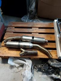 scarichi titanio R1 e pezzi race