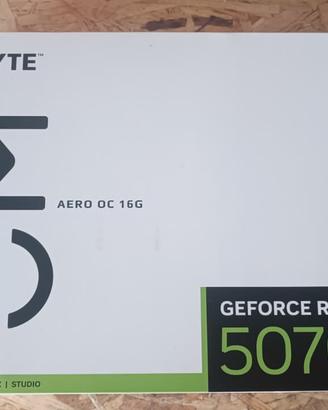 Gigabyte RTX 5070 Ti AERO OC 16GB - Bianca