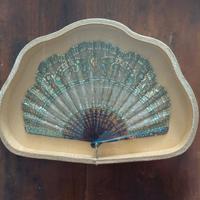 ventaglio antico con bacheca