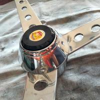 Volante in legno Hellebore 