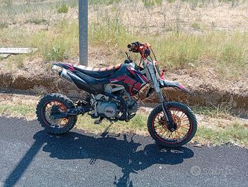 Moto cross PBS